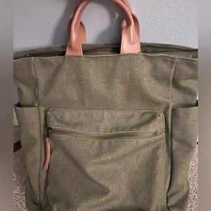 Universal Thread Backpack